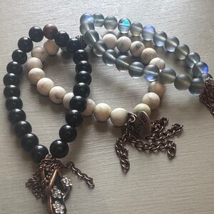 Beaded Stretch Bracelet Stack with Matte Gray, Black & Cream Beads